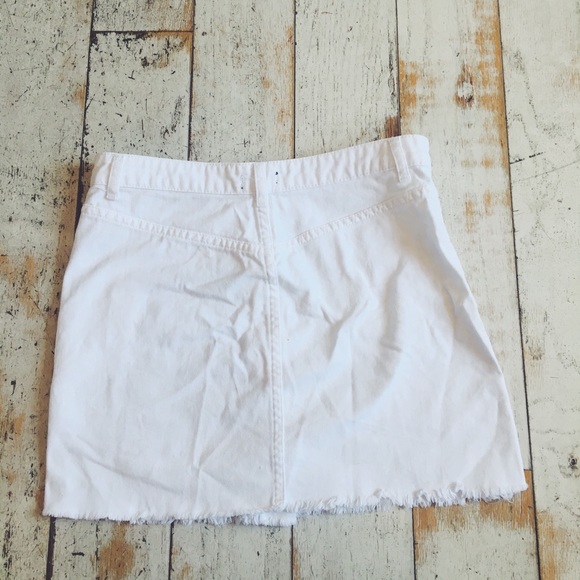 Urban outfitters white denim skirt - Picture 5 of 7